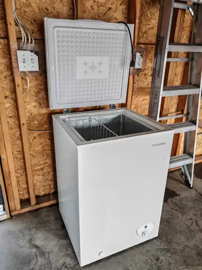 I am selling an Insignia chest freezer with 5.0 cu. ft. capacity. Bought it last year directly from...