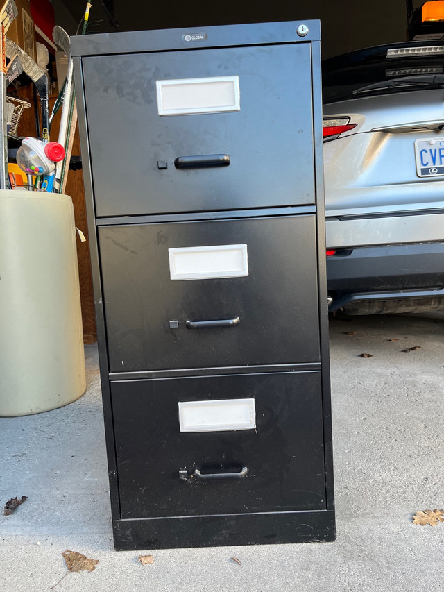File cabinet in Other in Kitchener / Waterloo