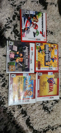 Nintendo 3ds games in box 