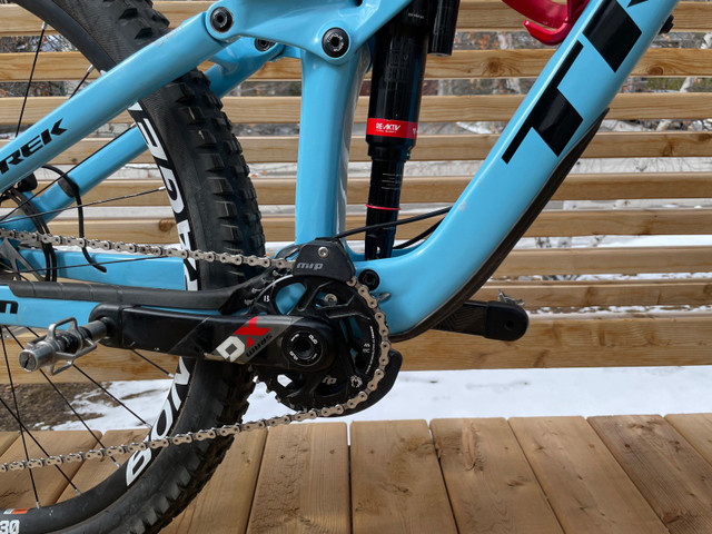 Trek Slash 9.9 Factory Racing 2018 size S - rare find! in Mountain in Banff / Canmore - Image 3