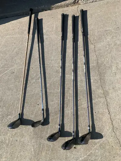 set of 5 right handed golf clubs, View more