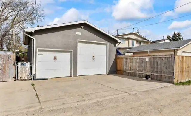 40' RV Parking – Convenient Calgary Location in Alberta in Canada - Image 4