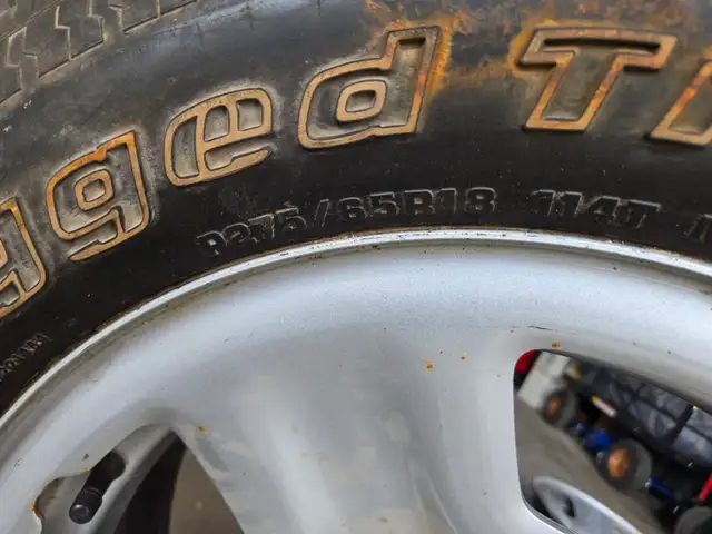 4 rims avec 2 pneus ram 2022 18 pouce in Tires & Rims in Trois-Rivières - Image 3