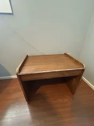 Desk 24” x 17.5” x 17.5”, View more