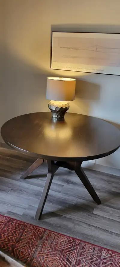 Chelsea 5 piece dinning set for sale, View more
