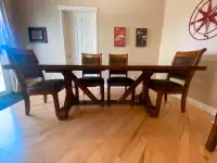 Luxury Dining Table and Chairs