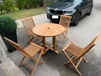 Outdoor TEAk Furniture