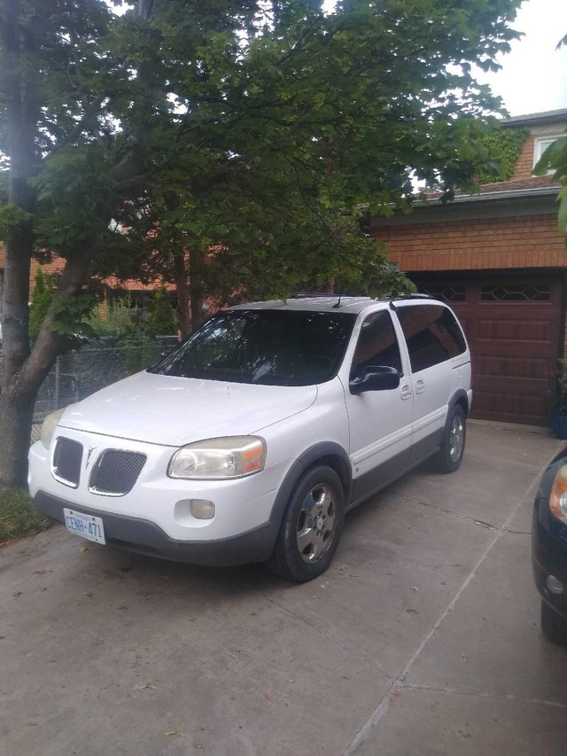 Montana minivan in Cars & Trucks in Oakville / Halton Region - Image 2