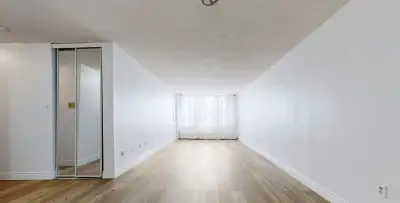 3 Bedroom 2 Washroom Apartment for Rent - Etobicoke