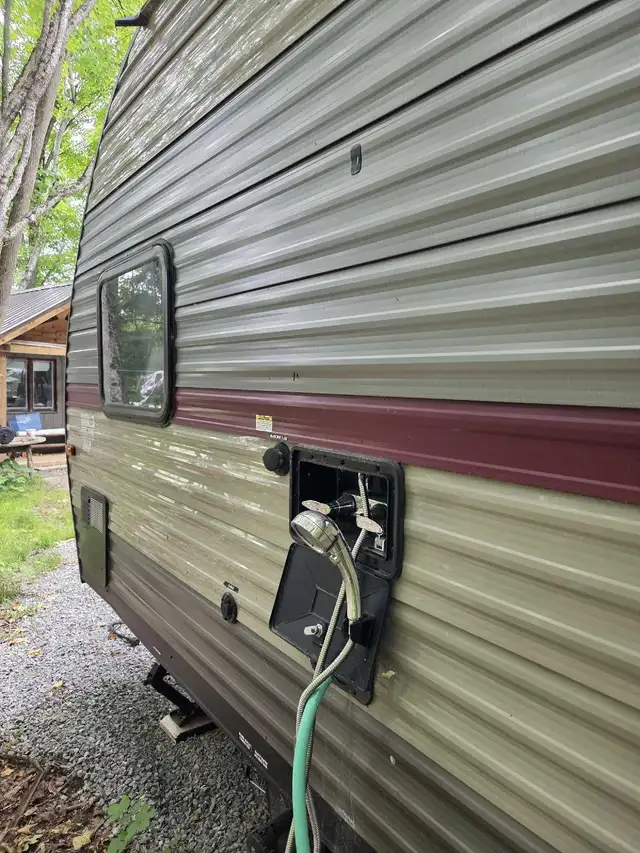 2018 Grey Wolf Cherokee 19SM in Travel Trailers & Campers in Kingston - Image 6