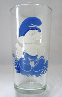 VERRE 4 3/4 pouces  SCHTROUMPF VINTAGE  4 3/4 INCH SMURF