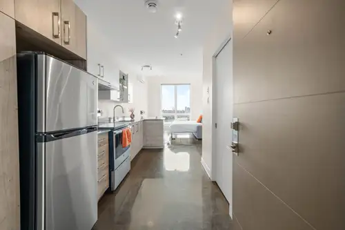 All-Inclusive Studio Apartment - In the heart of Downtown Montreal ✨ALL UTILITIES INCLUDED✨ -One pri...