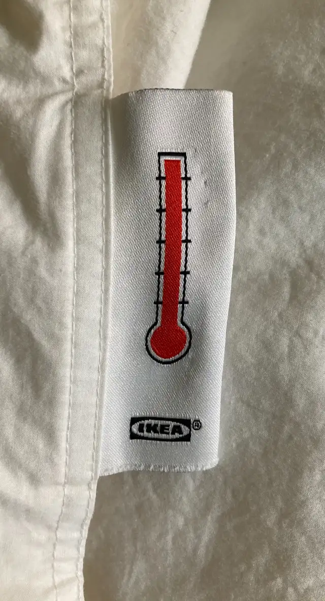 Extra Warm IKEA Fjallarnika Full-Queen Duvet in Bedding in Ottawa - Image 4