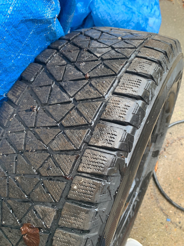 GMC Acadia Bridgestone Bizzak Winter in Tires & Rims in City of Toronto - Image 2