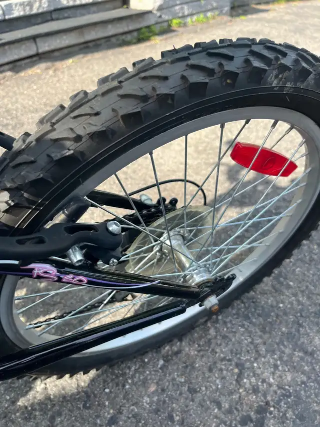 kids bike for sale in Kids in Laval / North Shore - Image 4