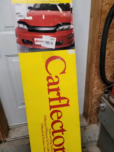 Auto Ventshade [AVS] Hood Shield Carflector | Low Profile, Smoke Color