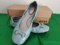 NEW MTNY US 7.5 Women's Flat Shoe