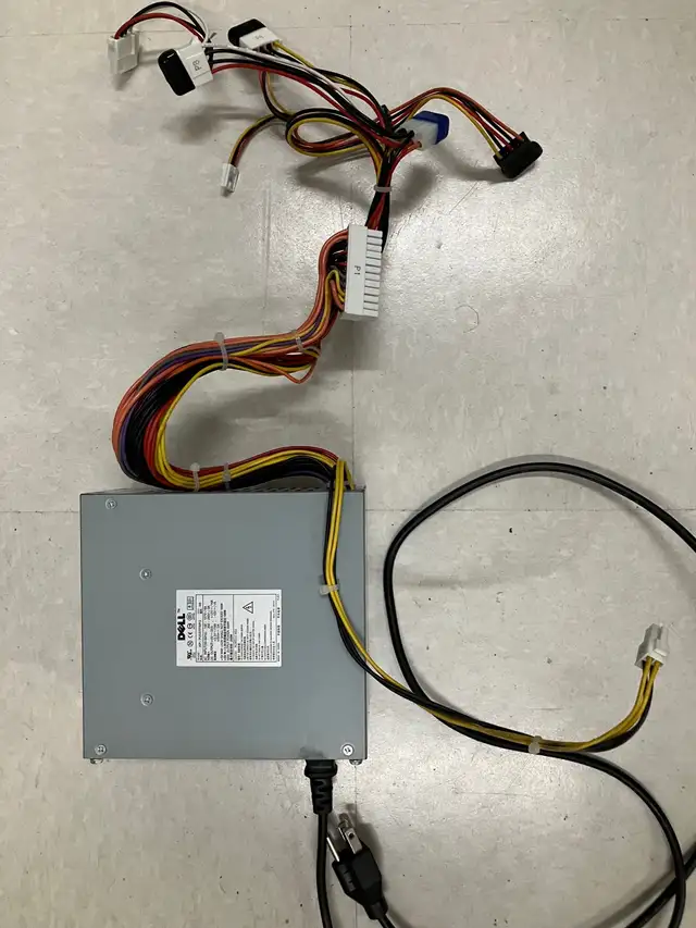 DELL HP-P2507FWP3 U4714 250W POWER SUPPLY in System Components in Calgary - Image 2