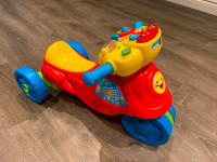 V-Tech 2-in-1 Learn and Zoom Motorbike