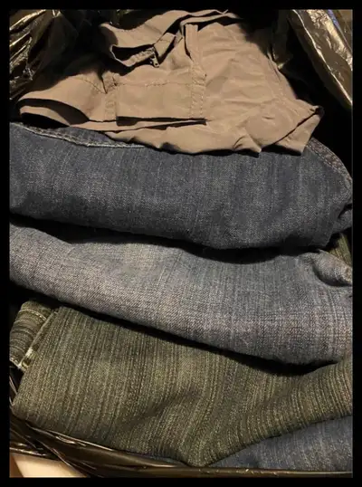 Used men’s clothing lot. Has designer Jeans,t’s and sweaters, View more