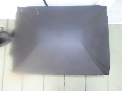 chapeau de cheminée carré 20$  tres bon état, View more