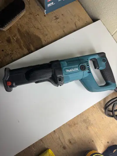 Makita Reciprocating Saw, View more