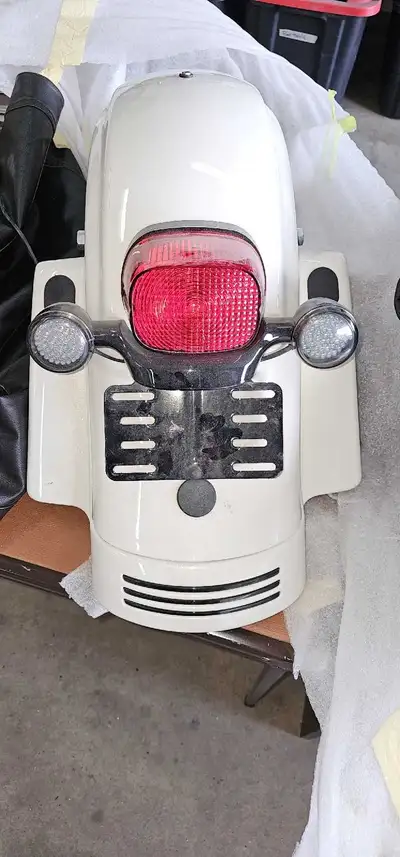 Rear Fender for 2018 roadglide Mirrors double seat off of 2010 superglide custom.