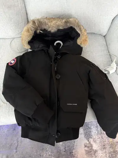 women’s Canada Goose Chilliwack Bomber Jacket XS, View more