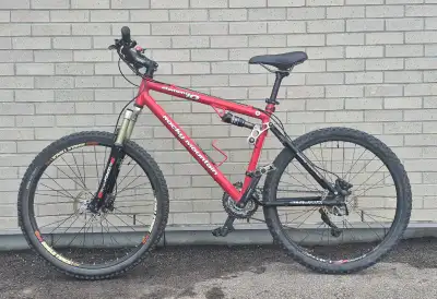 Rocky Mountain element10 mtb full suspension bike, View more