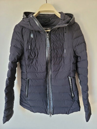 Mackage light down jacket (size: Small)