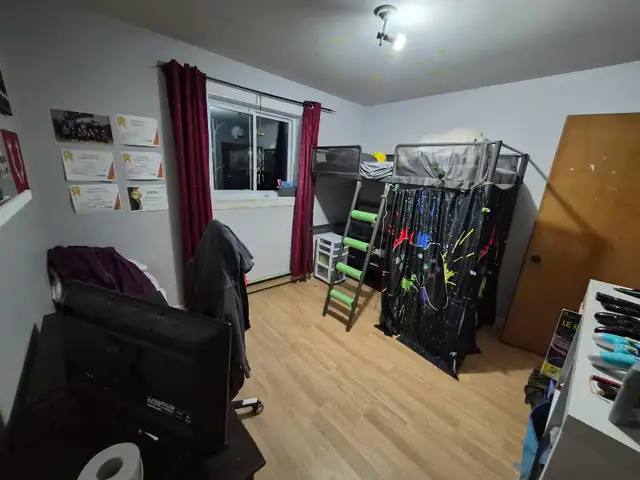 4 Et demi belle grandeur et bien situé  in Long Term Rentals in Lévis - Image 4