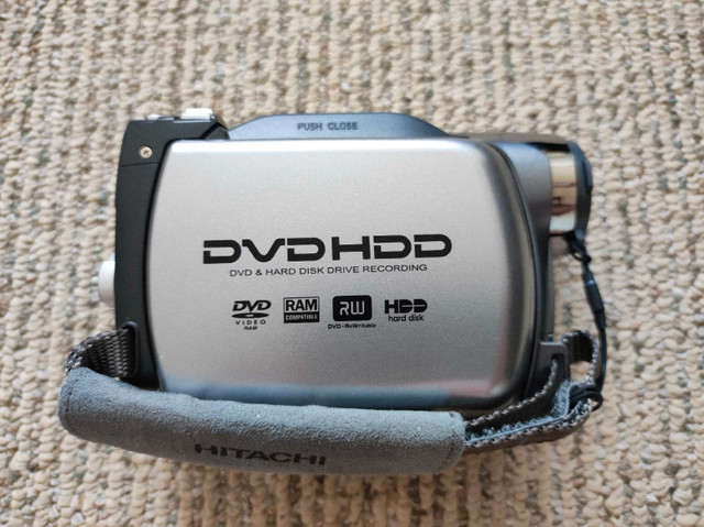 Hybrid DVD and HDD Camcorder in Cameras & Camcorders in Calgary - Image 2