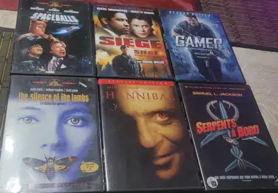21 DVD $ 3 chaque ou $ 8 . pour les 21 DVD, View more
