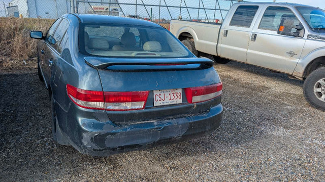 2003 Honda Accord (Needs new clutch) in Cars & Trucks in Grande Prairie