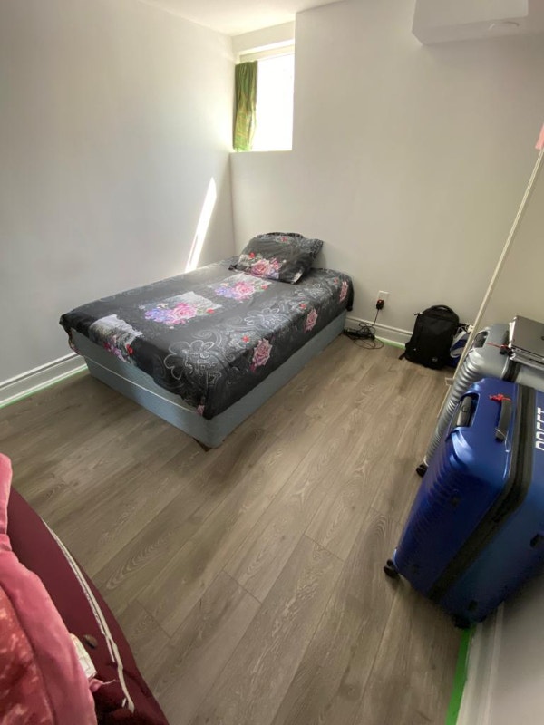 Room ON Rent Legal Basement Chinguacousy and QueenBrampton) Room
