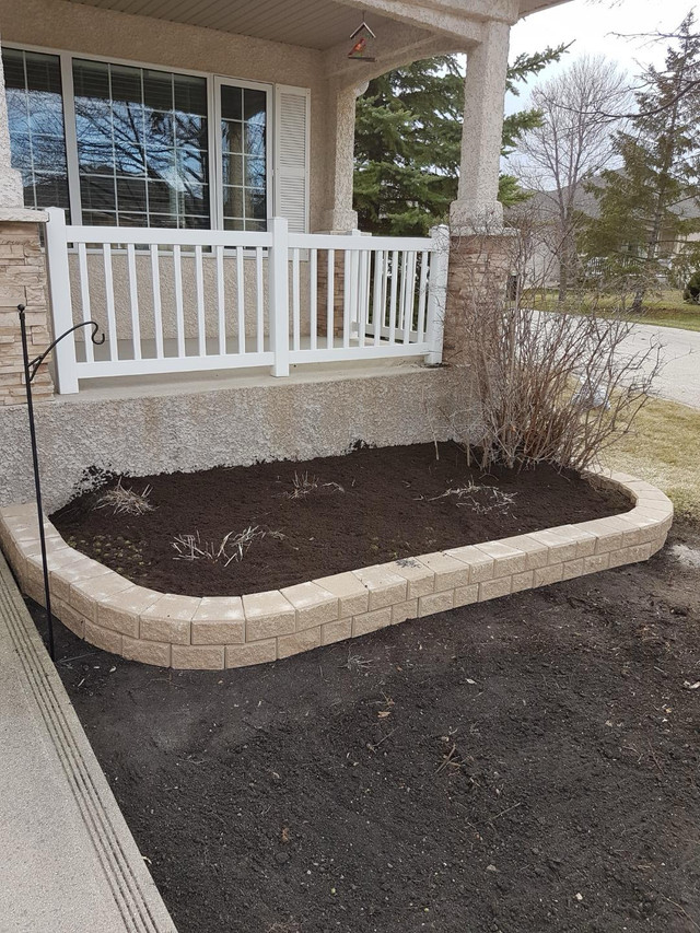 Landscaping, property and home improvements, maintenance  in Lawn, Tree Maintenance & Eavestrough in Winnipeg - Image 4