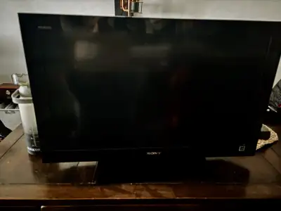 Sony Bravia 42inch , View more