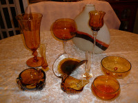 Magnifiques pièces de collection, vases, bols, cygne verre ambre