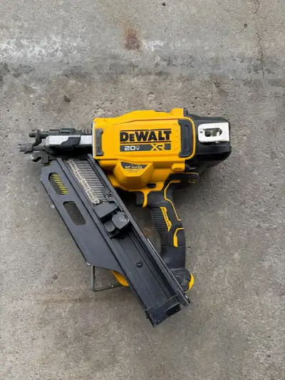 DeWalt DCN6830 Nailer, View more