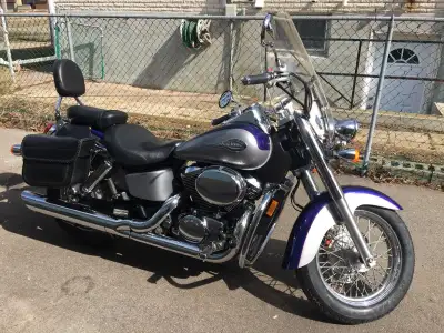 Great bike with lots of life left in it! Rides like a dream!! No test drives and cash only.