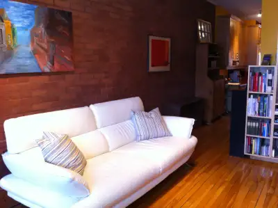 Unique two-story for rent in Byward Market