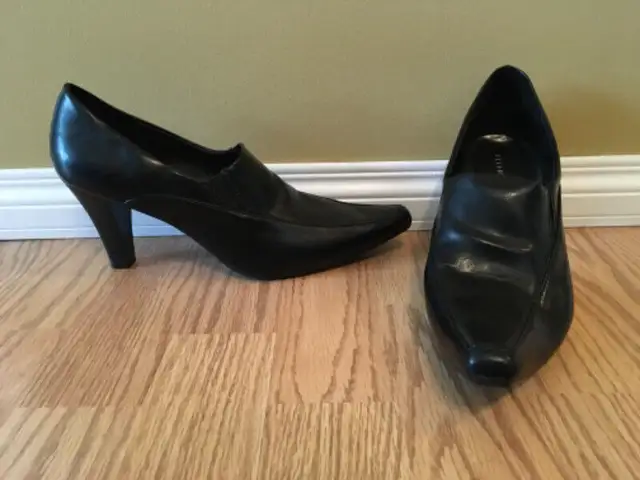 Women’s Shoes/Boots in Women's - Shoes in Calgary - Image 7
