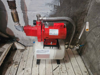 Red lion jet pump/pressure accumulator tank
