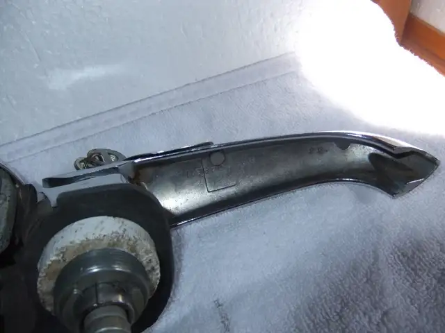 1949 ford flathead custom trunk handle assembly early takeoff in Auto Body Parts in Barrie - Image 5