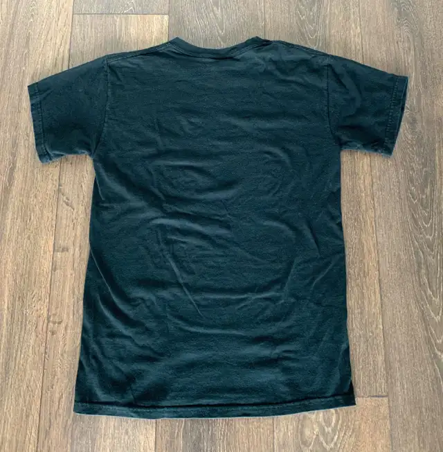 MENS BLACK VINTAGE Y2K DVS SHOES SHIRT (S) in Men's in City of Toronto - Image 4