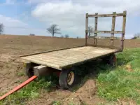 18 foot flat rack wagon