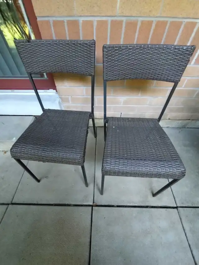 Wicker Outdoor Chairs in Patio & Garden Furniture in Oakville / Halton Region - Image 2