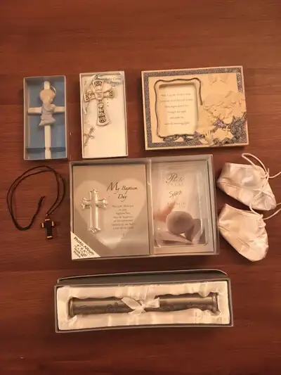 I have: - glass cross with little boy praying $5(SOLD) - cross with rosary set for boy new never ope...