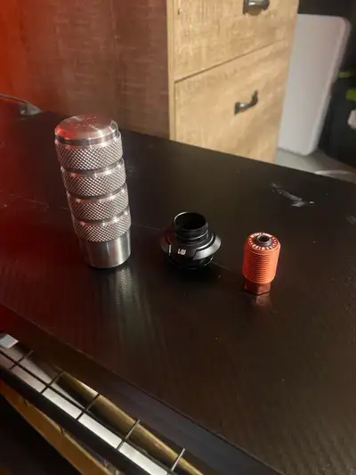 We are likewise shifter knob Came off my 9th gen si M10x1.5mm adapter Has shifter boot retainer