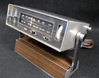 Vintage Radio à transistor portatif Zenith RB57Y AM/FM